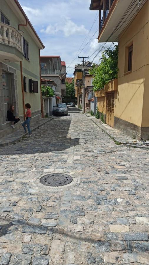 Vila Leo Lux Korce Exterior photo